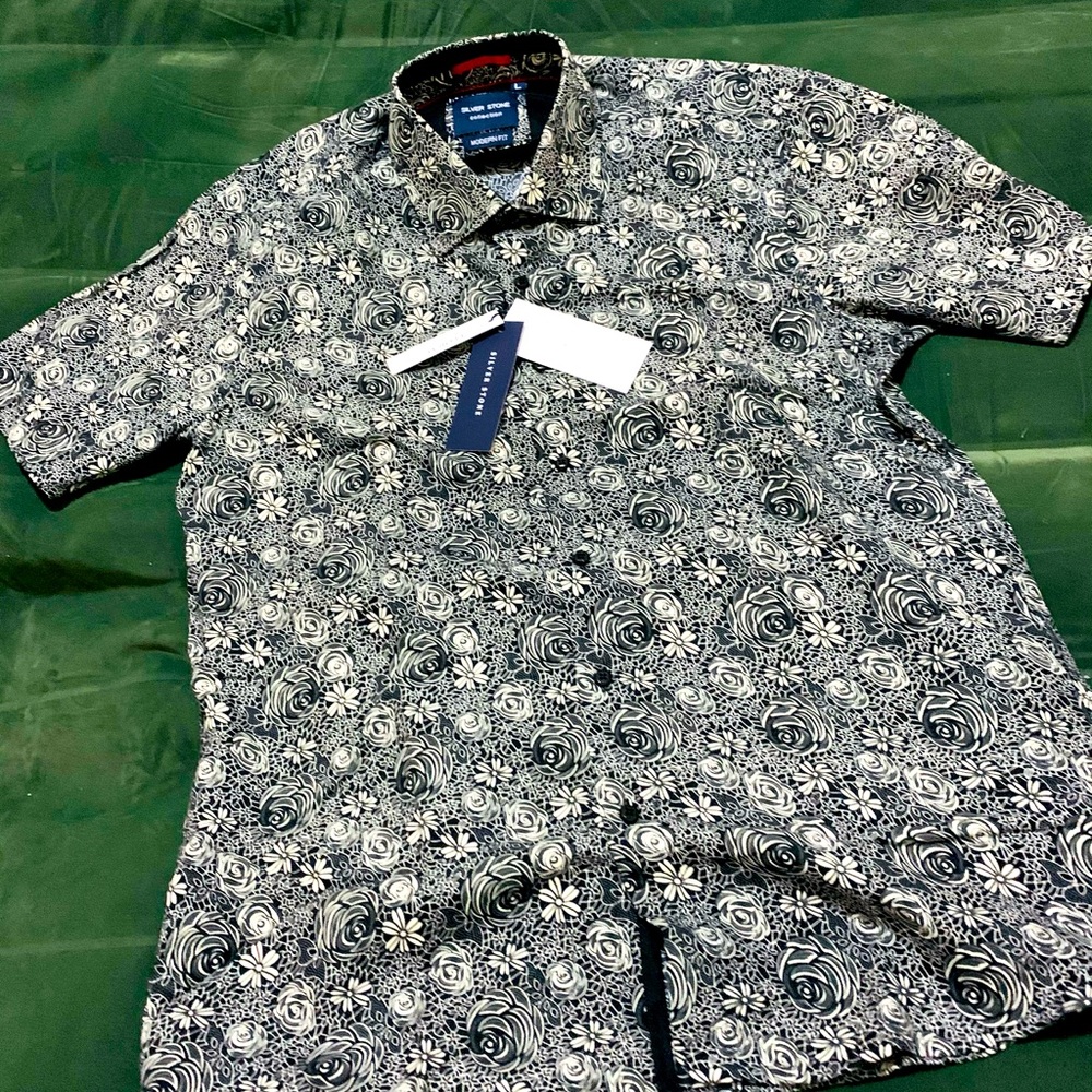 (NWT) Men’s Silver Stone S/S Hand Woven Shirt - L